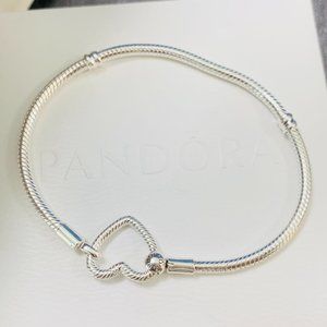 Pandora Moments Heart Closure Snake Chain Bracelet 20cm/7.9inch